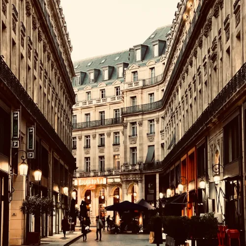 paris